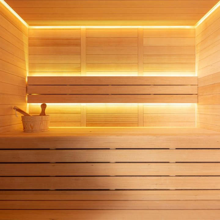 Finská sauna EAGO AWT E1614B hemlock 180×150 6,8 kW Cilindro