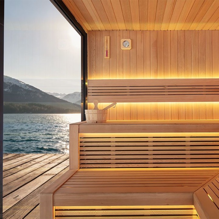 Zahradní sauna EAGO AWT Saunahaus THE CUBE X4 hemlock 235×235 9 kW EOS BiO-Cubo