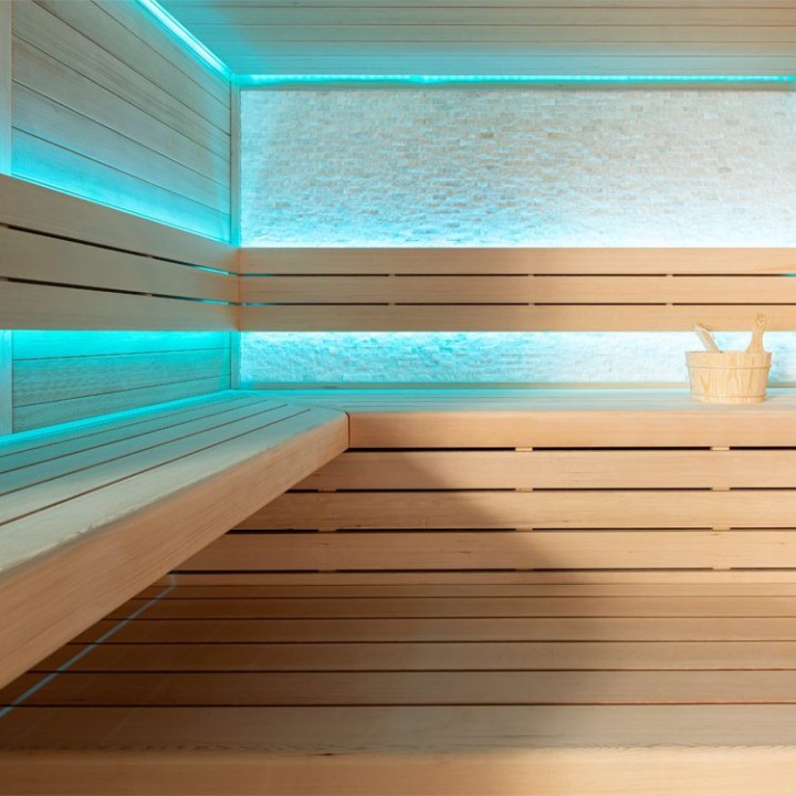 Finská sauna EAGO AWT E1602A hemlock 220×200 9 kW Virta
