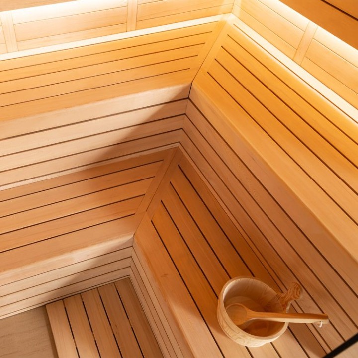 Finská sauna EAGO AWT E1623C hemlock 180×180 9 kW Cilindro